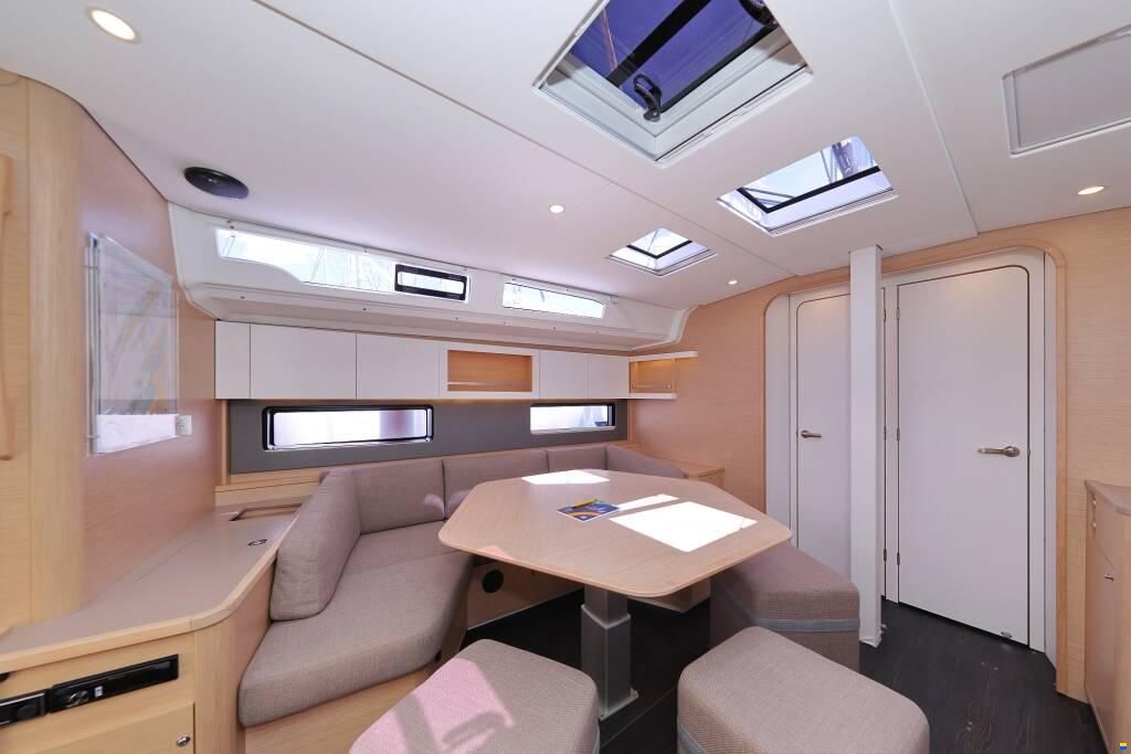 Dufour 44