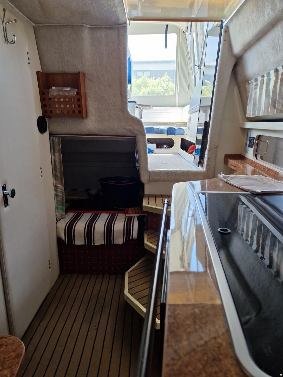 Carver 2175 Montego