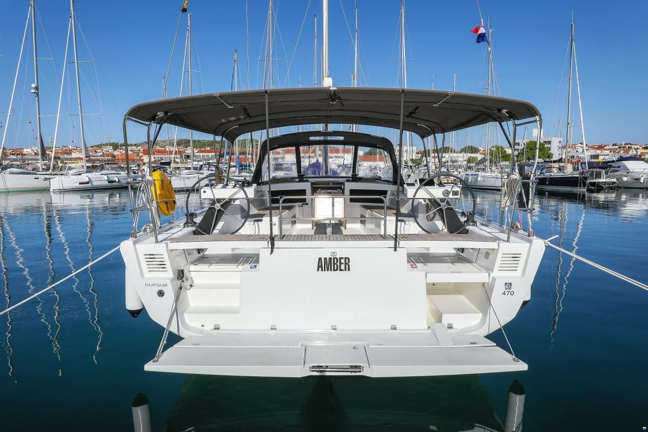 Dufour 470