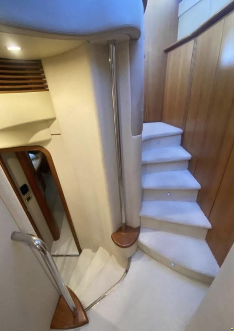 Azimut 62