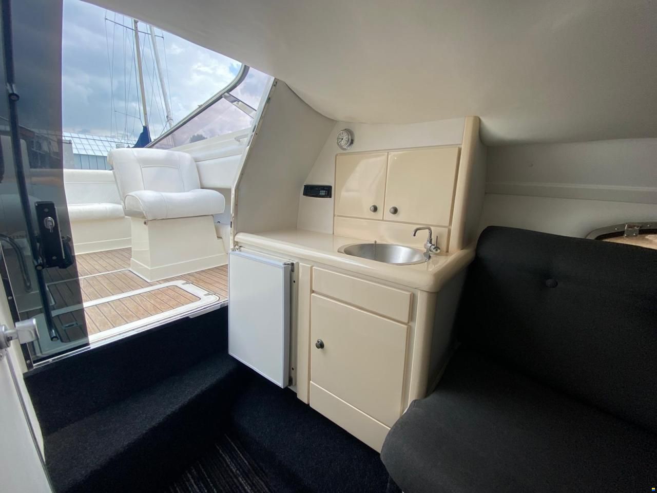 Sunseeker Mohawk 29