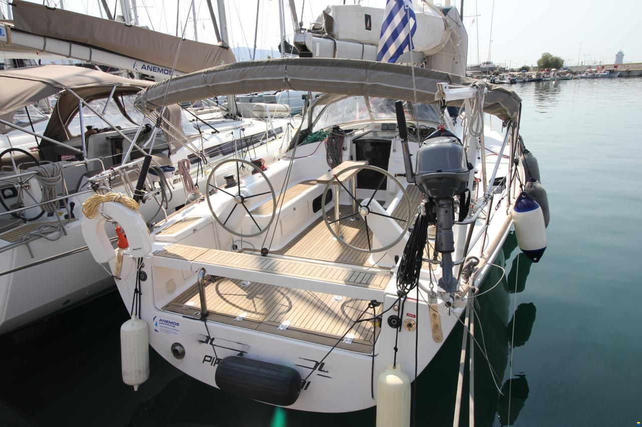 Salona 44