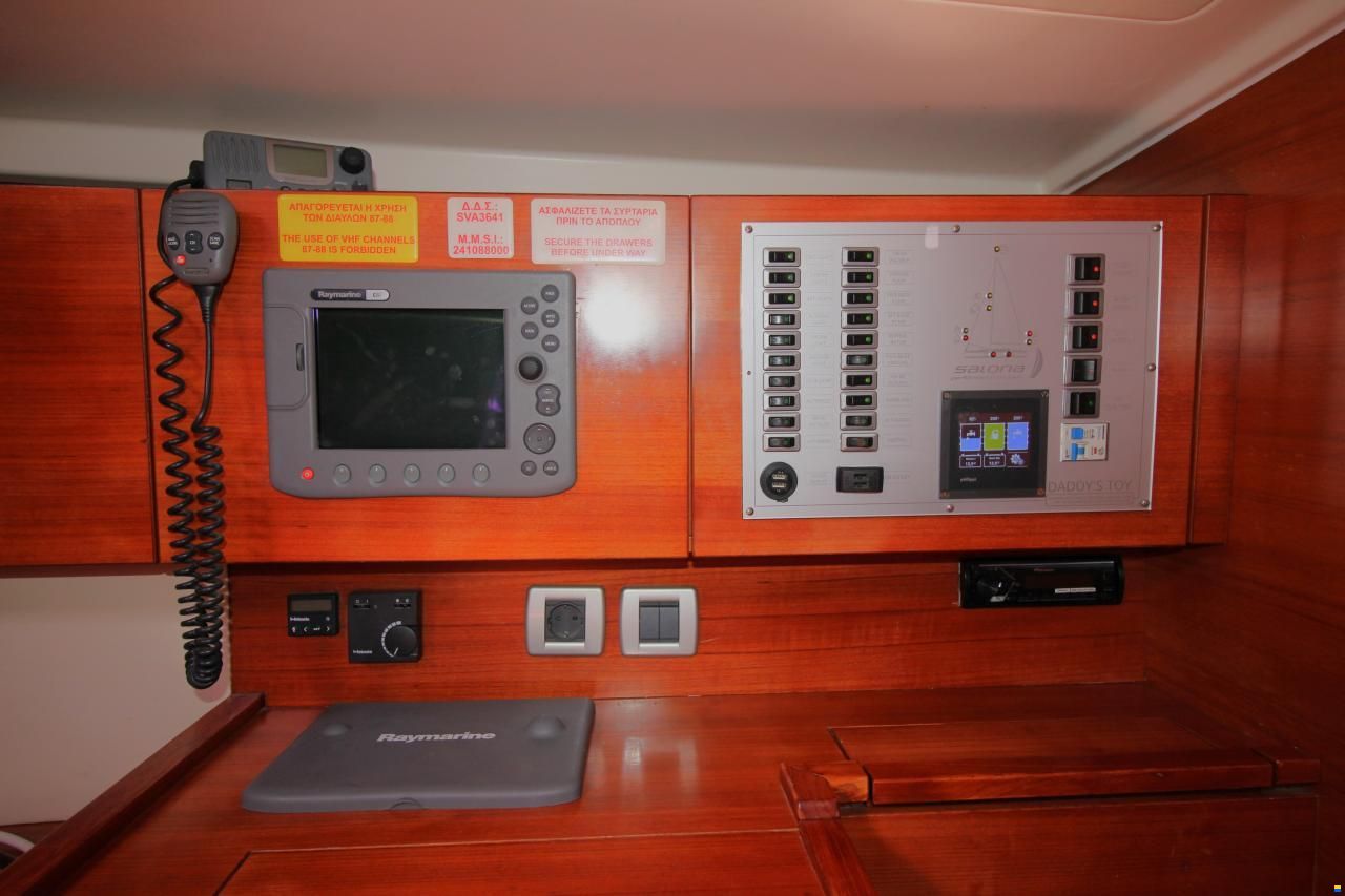 Salona 44