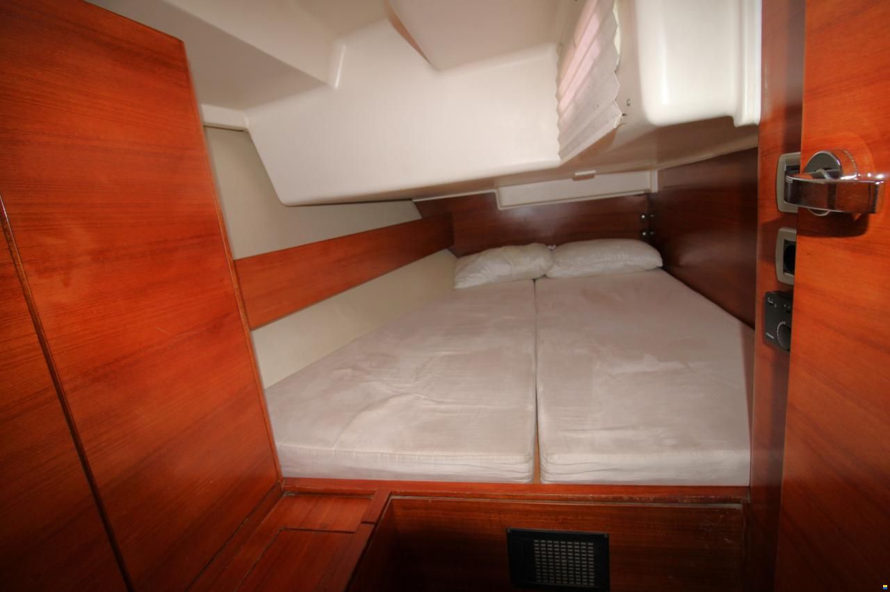 Salona 44