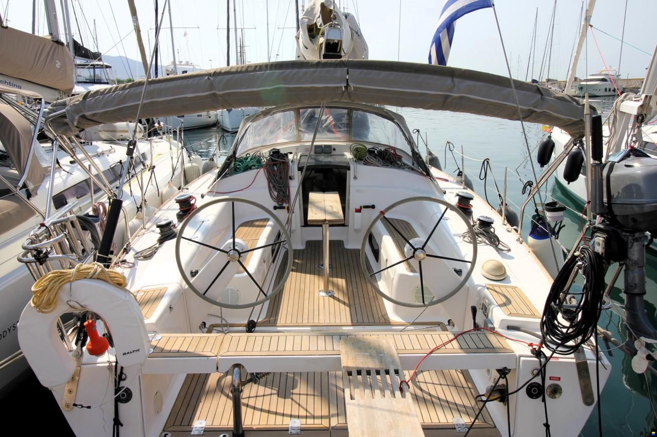 Salona 44