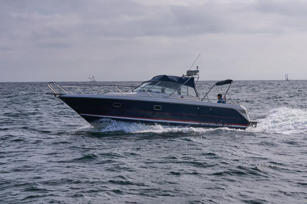 Nimbus Nova 33 Nova