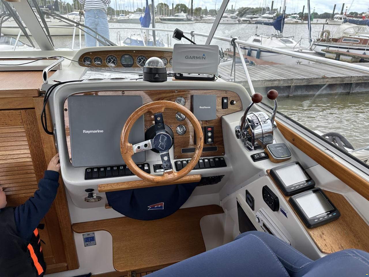 Nimbus Nova 33 Nova