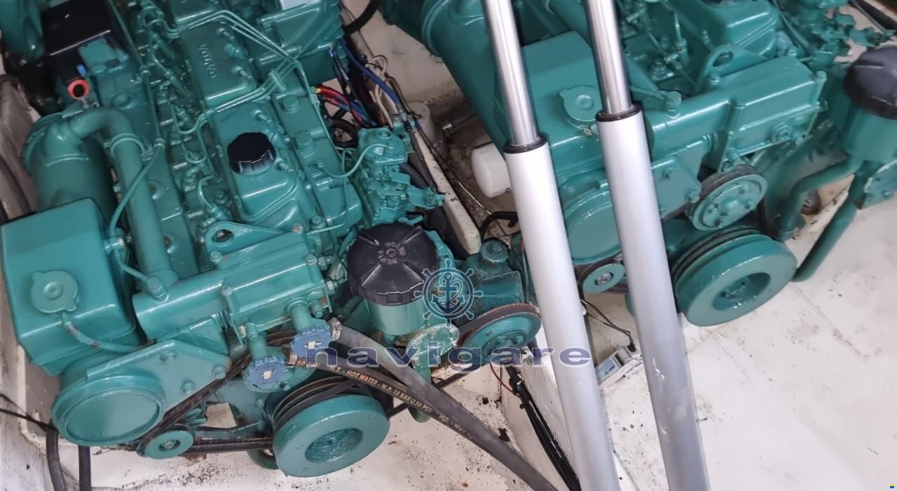 Tornado 38' Classic