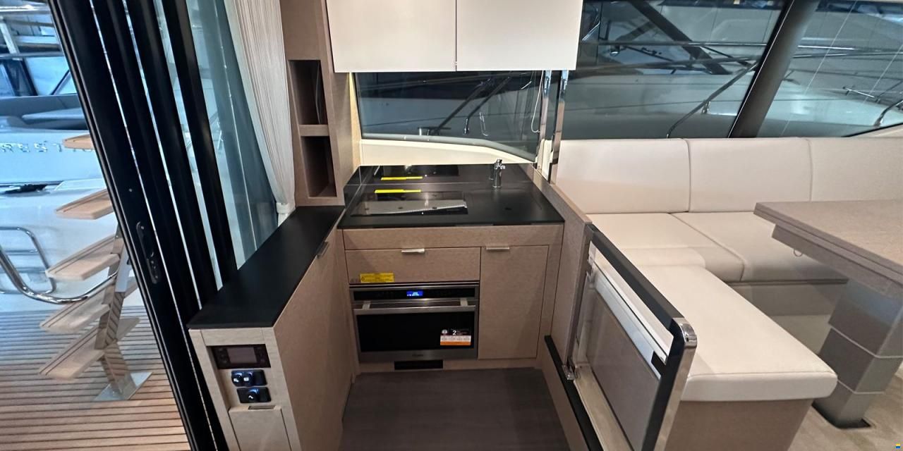 Prestige 420