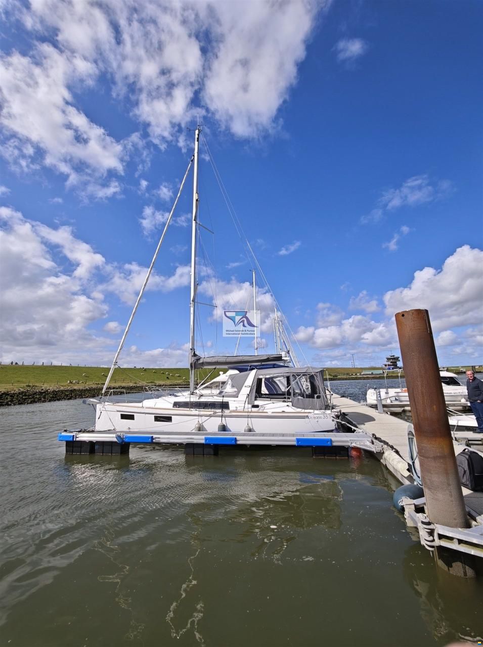 Beneteau OCEANIS 35.1