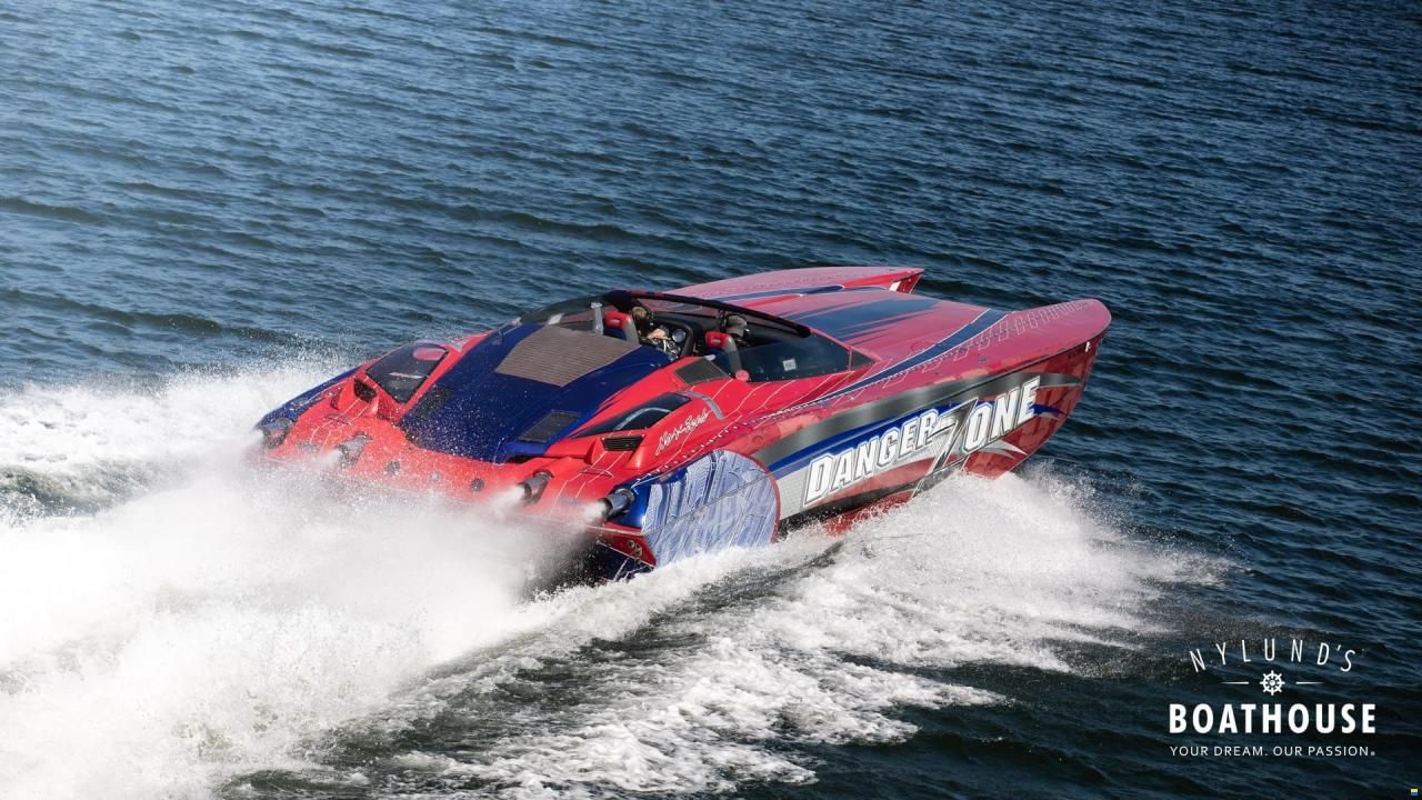 Nor-Tech 4300 Supercat Roadster