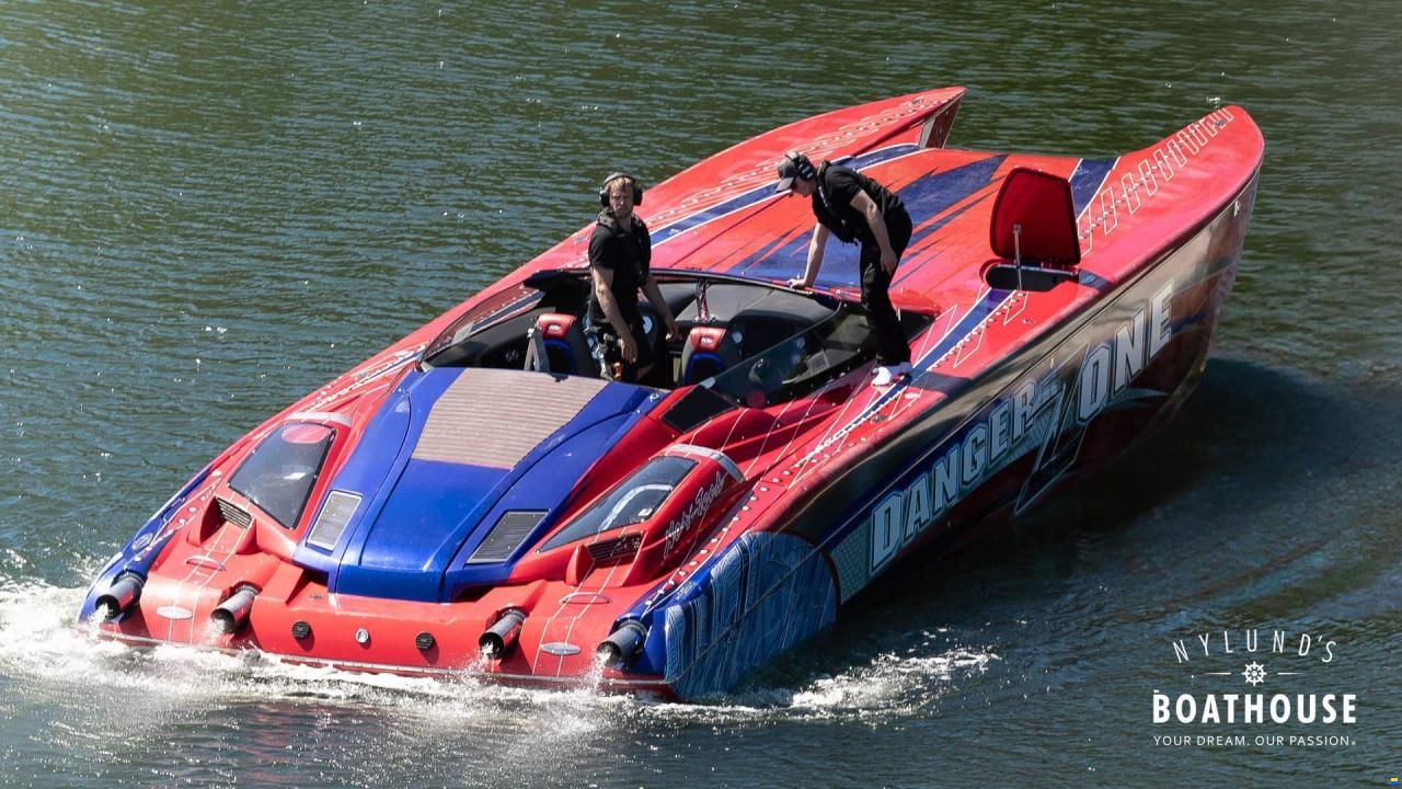 Nor-Tech 4300 Supercat Roadster