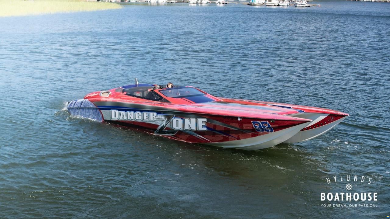 Nor-Tech 4300 Supercat Roadster
