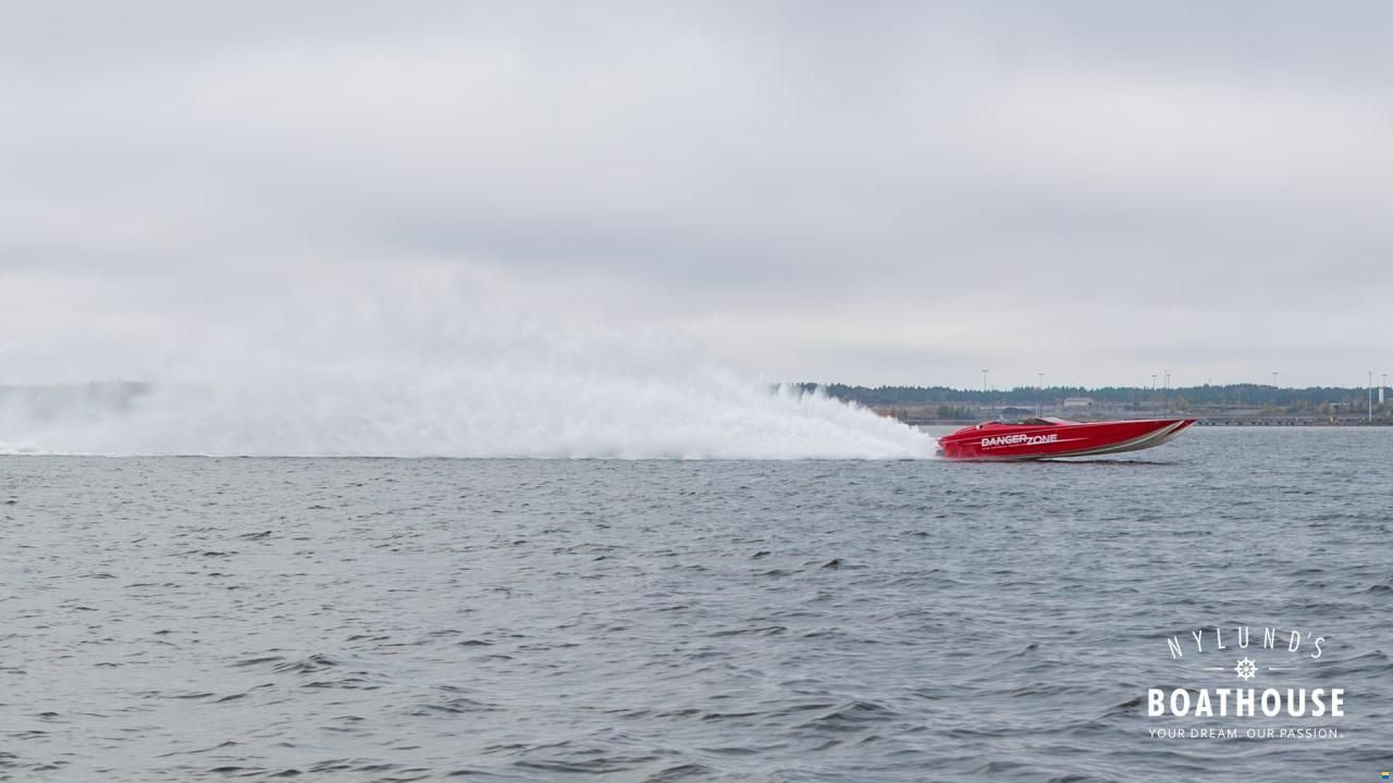 Nor-Tech 4300 Supercat Roadster