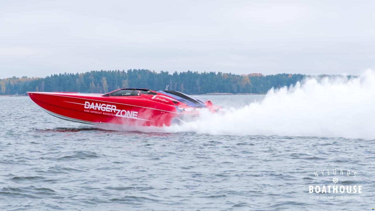 Nor-Tech 4300 Supercat Roadster