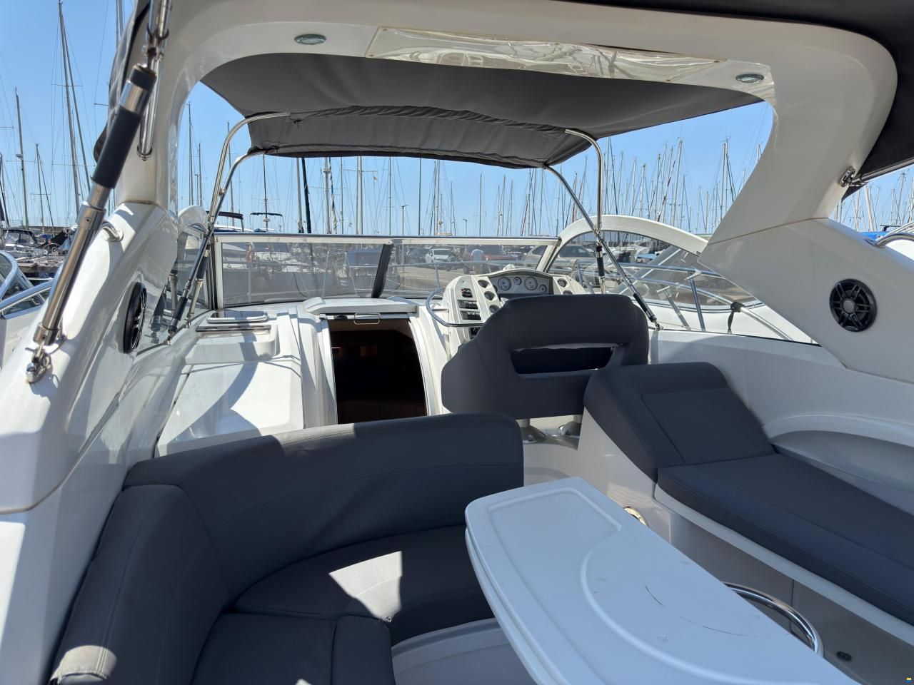 Beneteau Montecarlo 32
