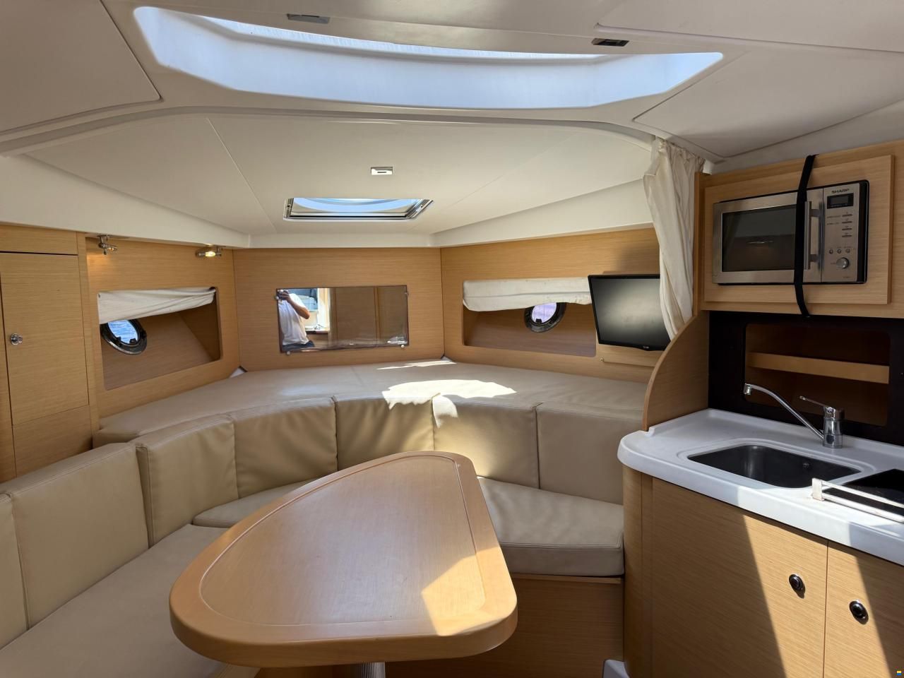 Beneteau Montecarlo 32