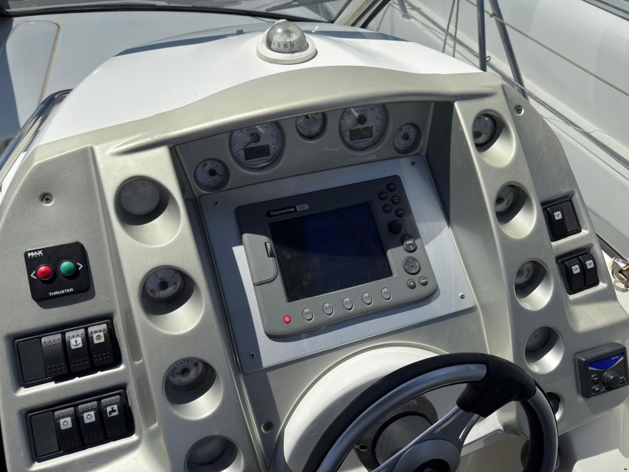 Beneteau Montecarlo 32