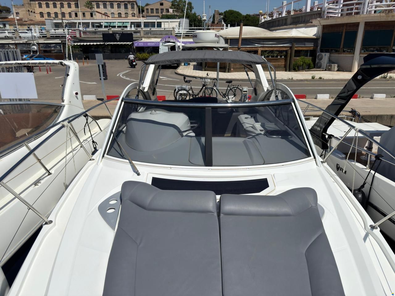 Beneteau Montecarlo 32