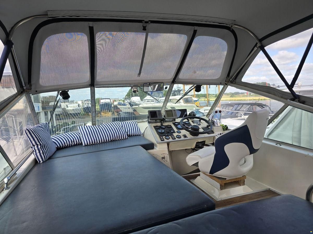 Fairline 32 Phantom