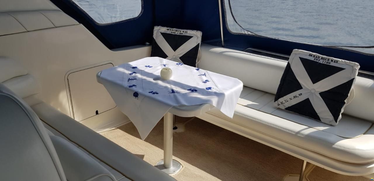 Sea Ray 330 Sundancer