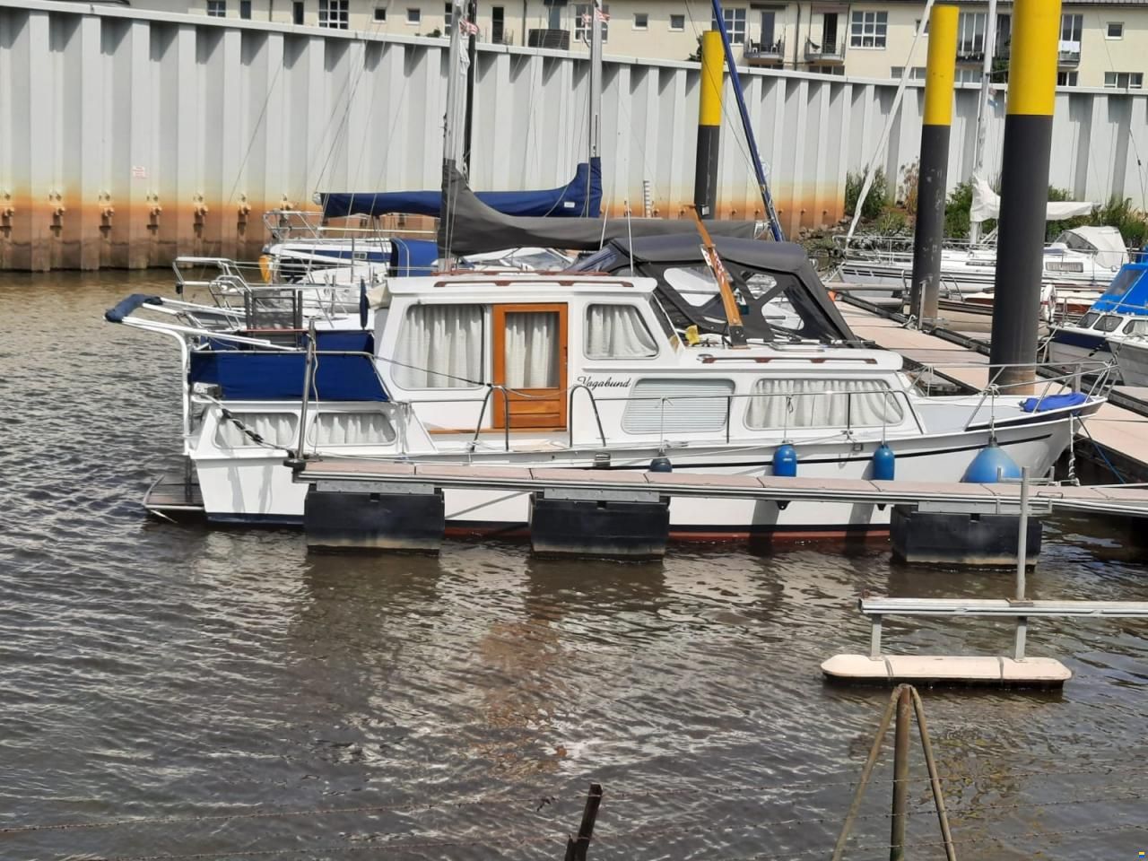 Motoryacht / Stahlboot