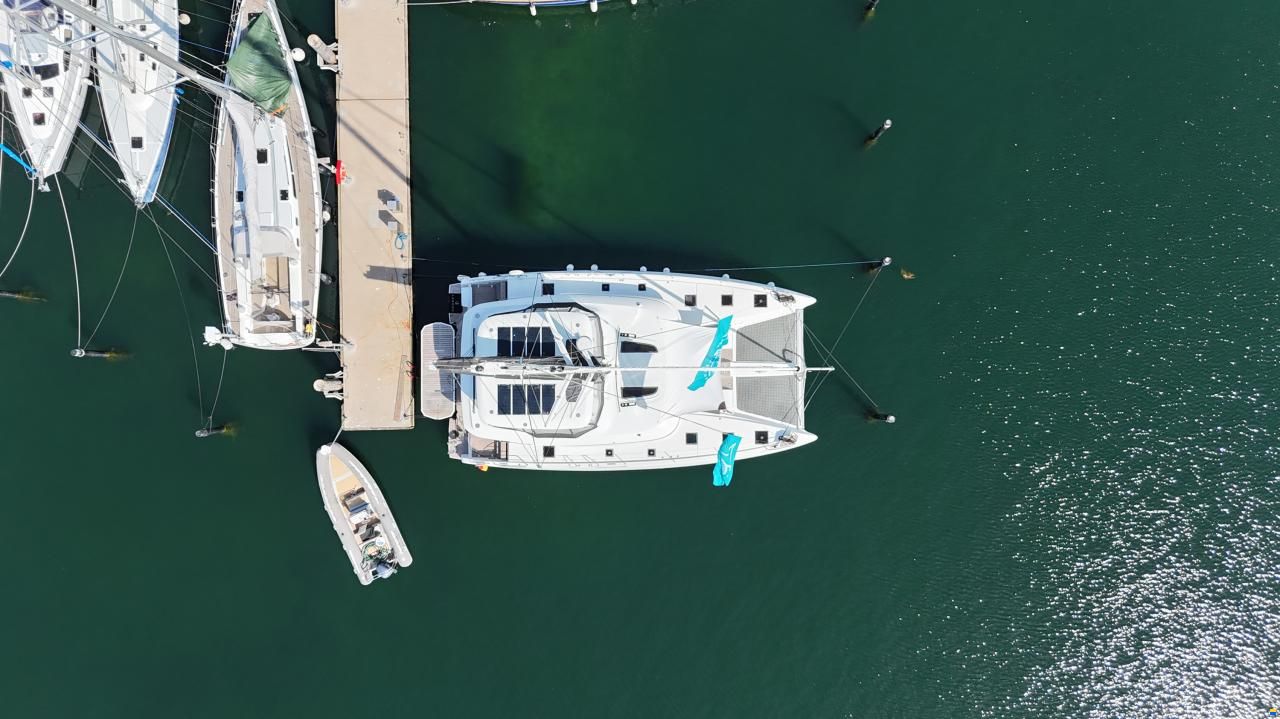 Lagoon 55