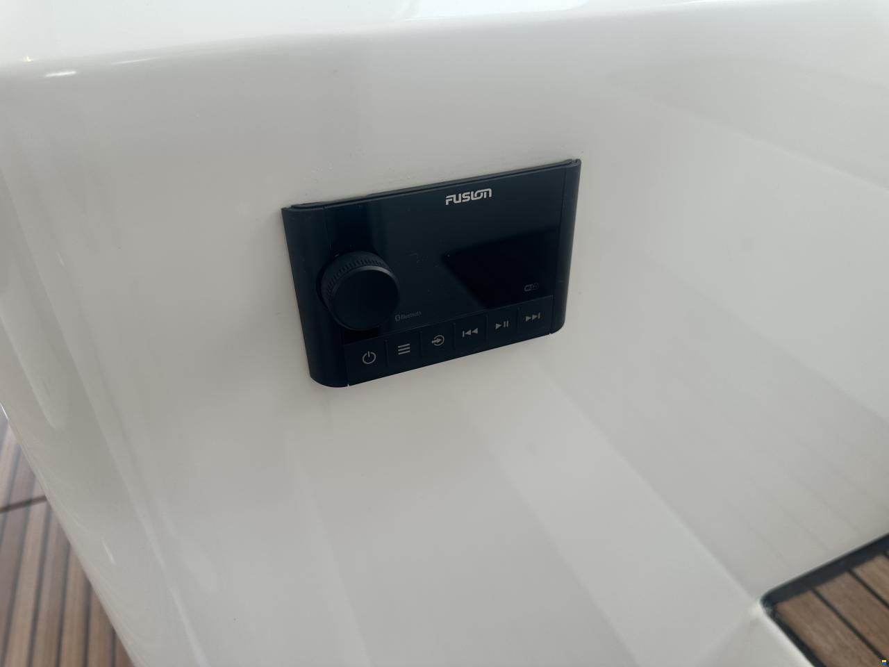 Lagoon 55