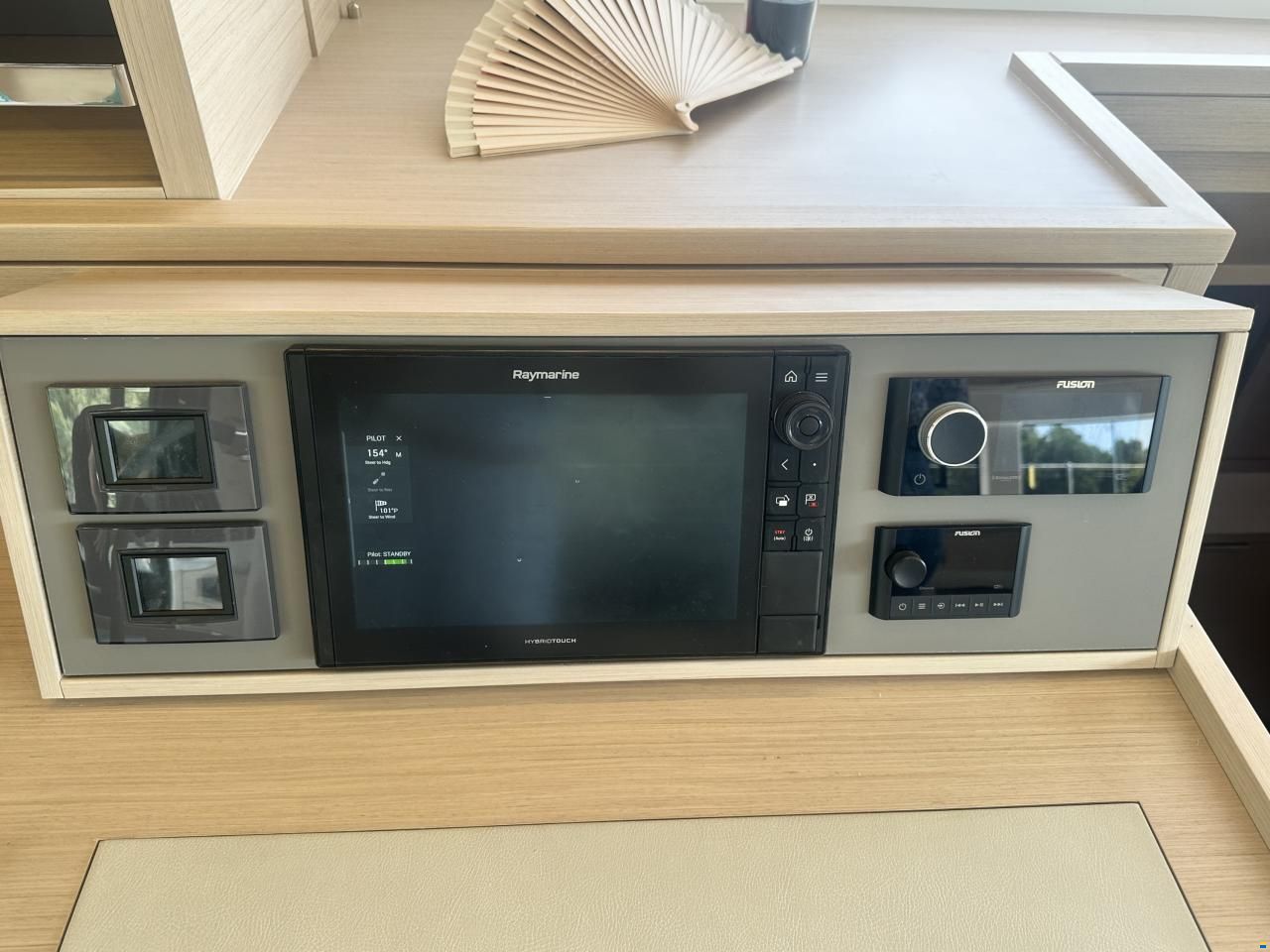 Lagoon 55