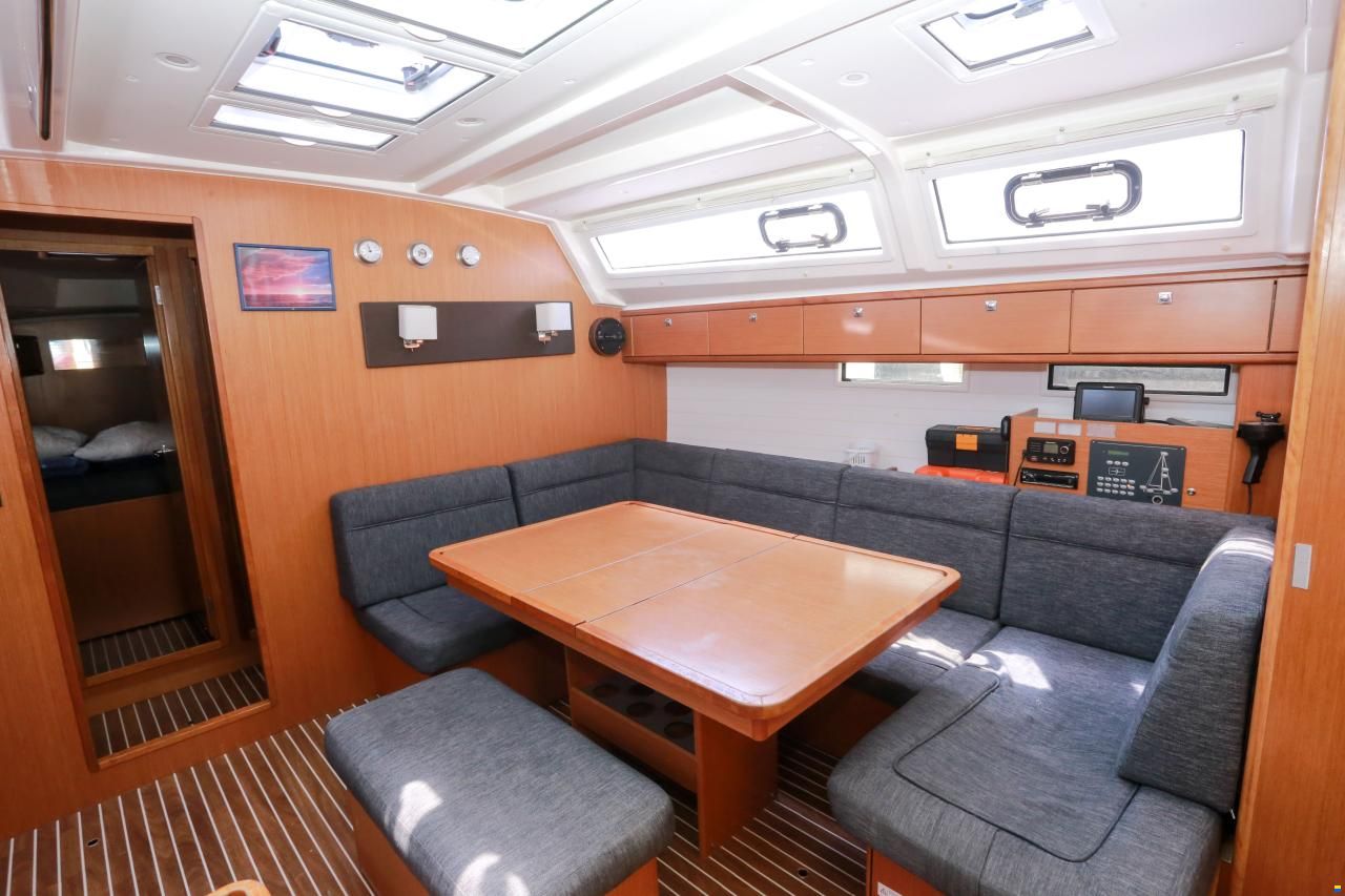 Bavaria Cruiser 46
