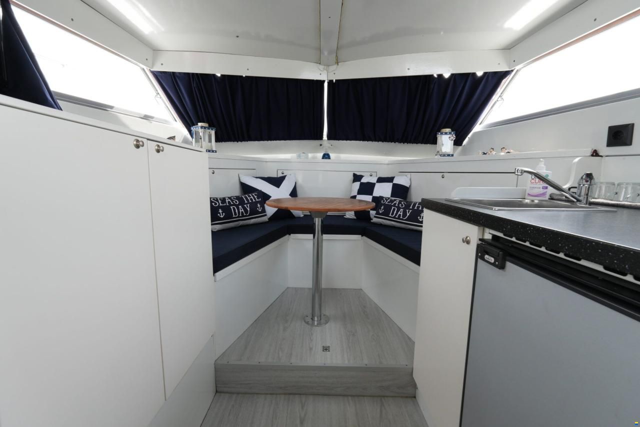 Marco Yachts 860 OK AK