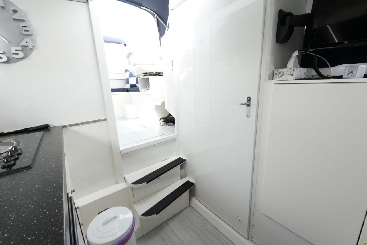 Marco Yachts 860 OK AK