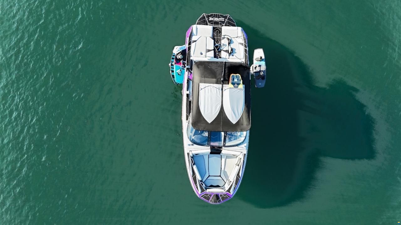 Supreme S220 mit BSO und Trailer