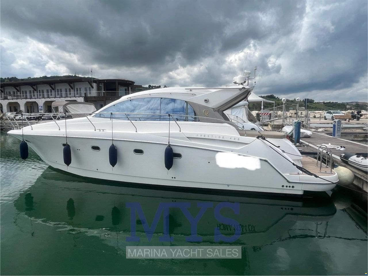 Prestige 42S