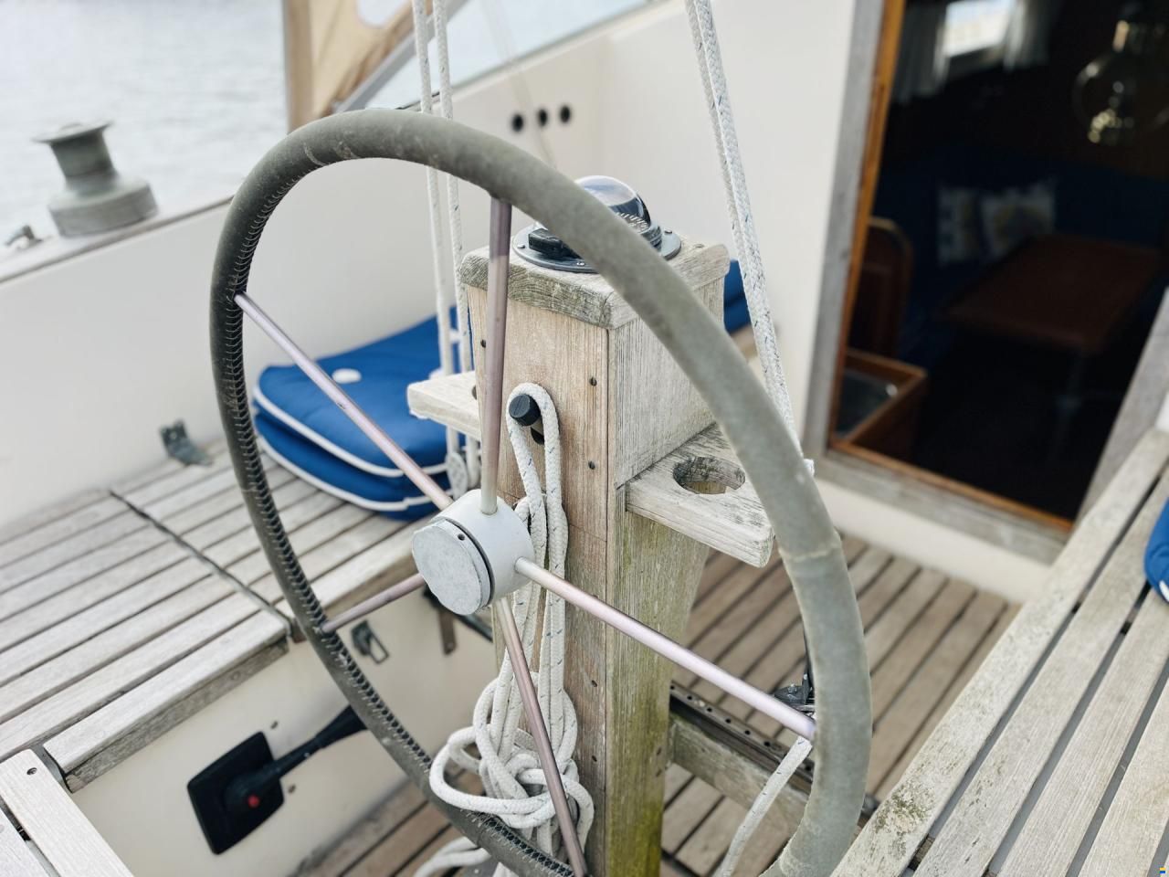 Hallberg-Rassy Monsun 31