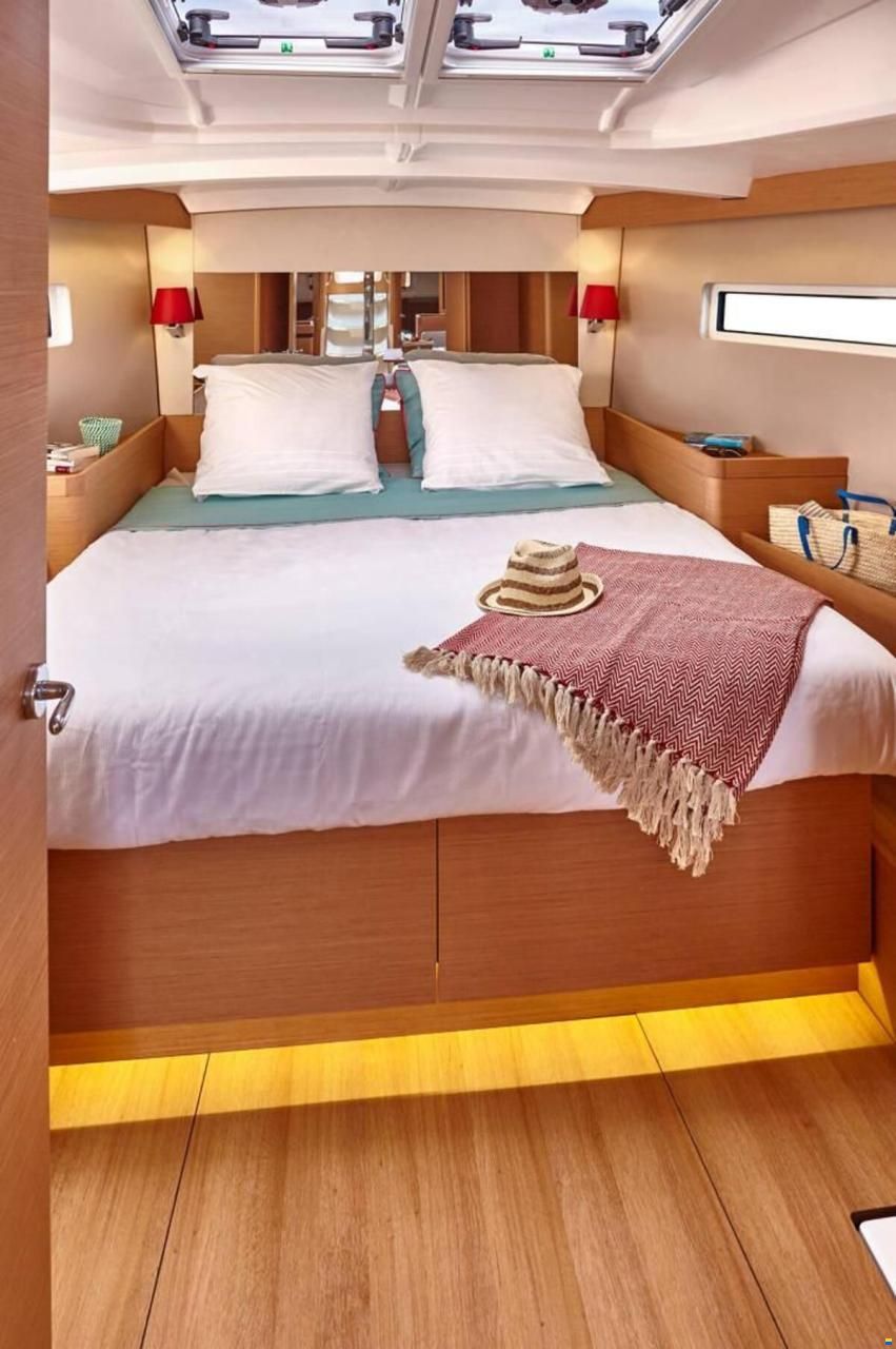 Jeanneau Sun Odyssey 440