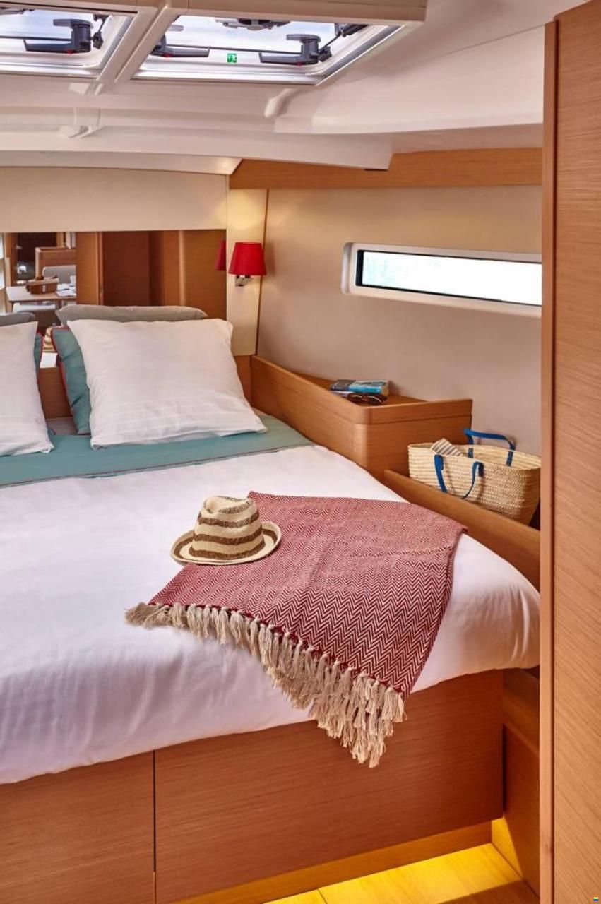 Jeanneau Sun Odyssey 440