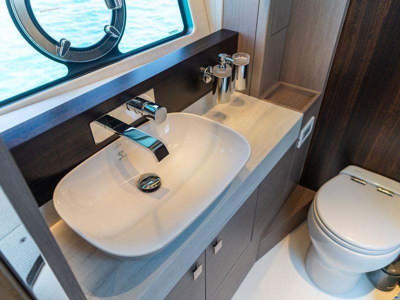 Sunseeker Manhattan 55