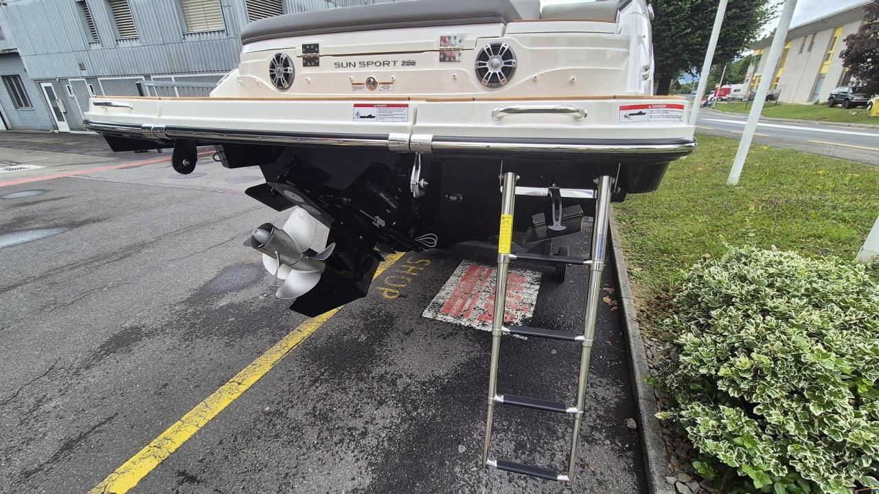 Sea Ray Sun Sport 250 Europe