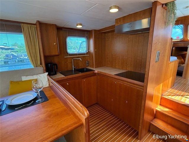 Altena Trawler 50 - France Proof