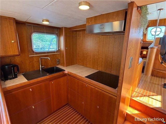 Altena Trawler 50 - France Proof