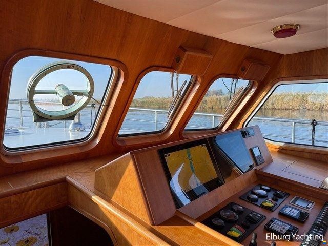 Altena Trawler 50 - France Proof