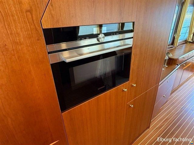 Altena Trawler 50 - France Proof