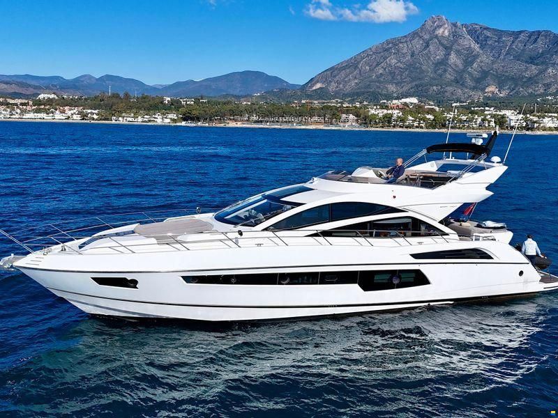 Sunseeker 68 Sport Yacht
