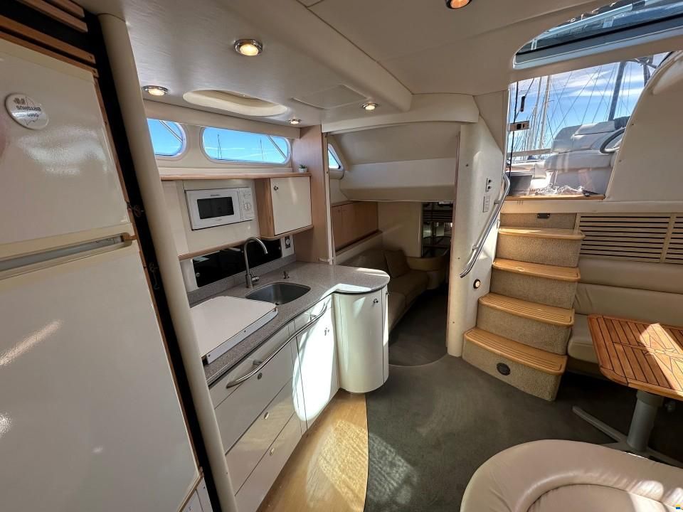 Bayliner 4085 Avanti