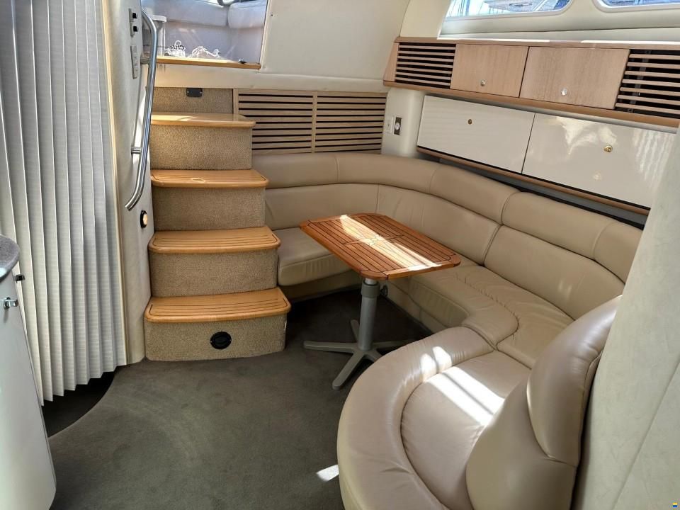 Bayliner 4085 Avanti