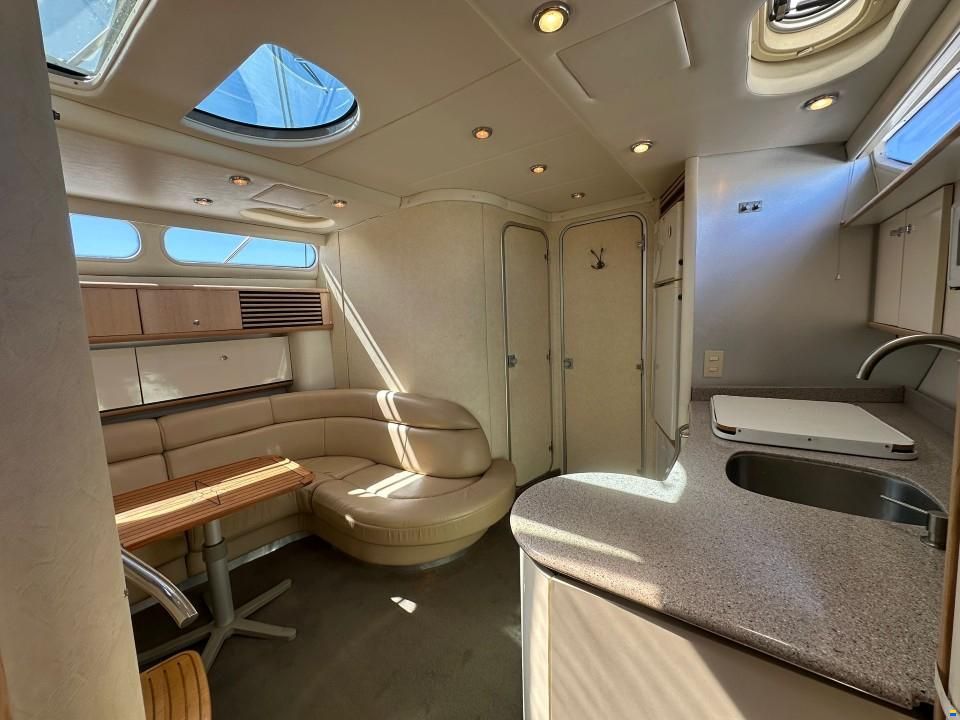 Bayliner 4085 Avanti
