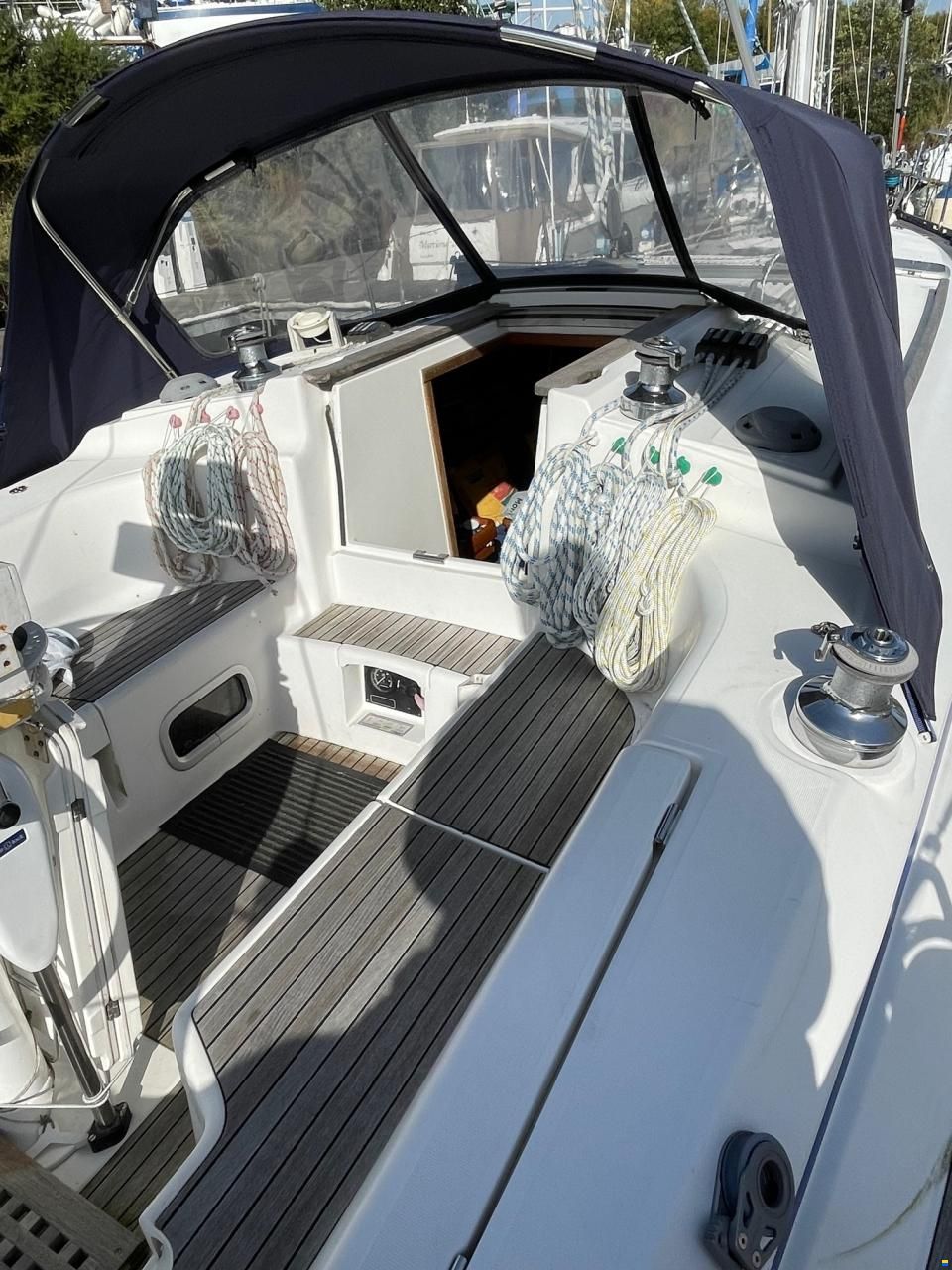 Dufour 36 Classic