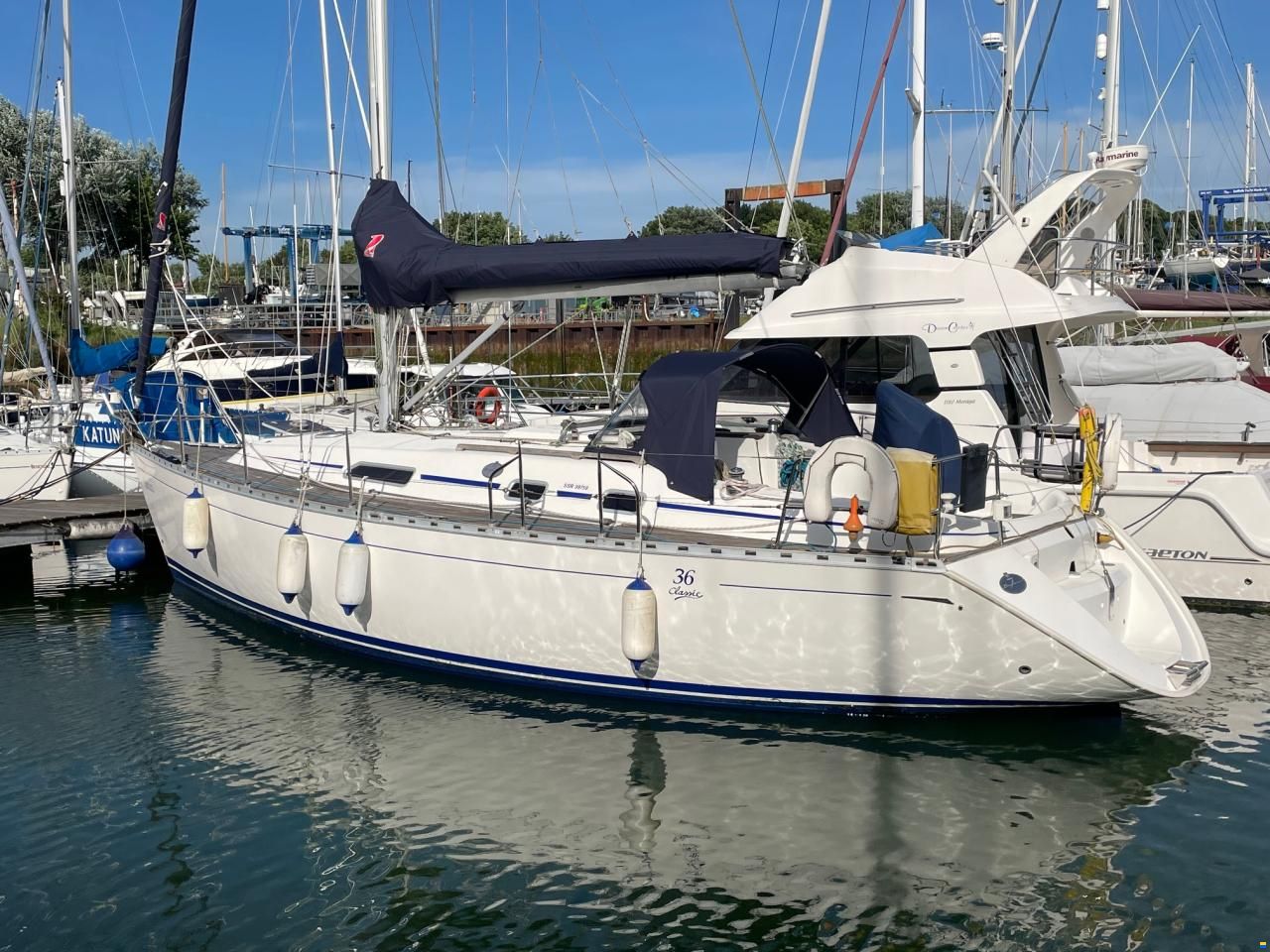 Dufour 36 Classic