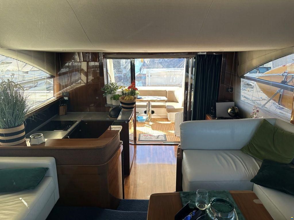 Princess 52